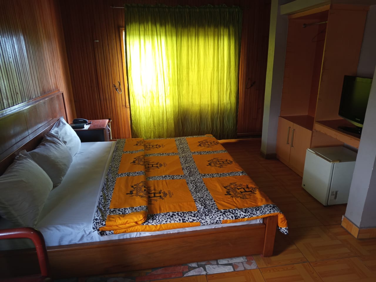 Standard Suite